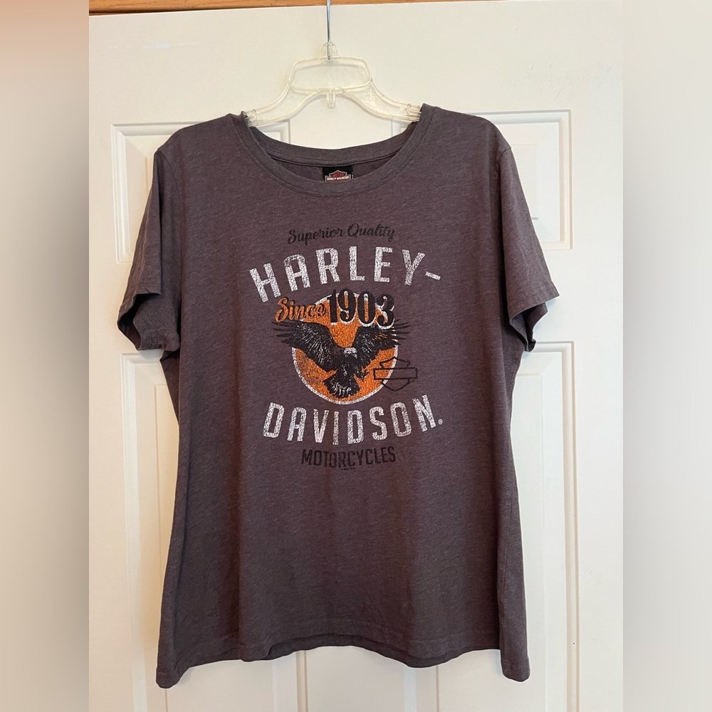 Women’s Harley-Davidson Sturgis motorcycle gray shirt sleeve tee shirt. Size 2XL